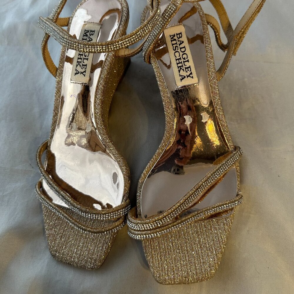 Badgley Mischka Unity Wedge Sandal, Pale Gold Glitter Women Size 5 M - Picture 2 of 6